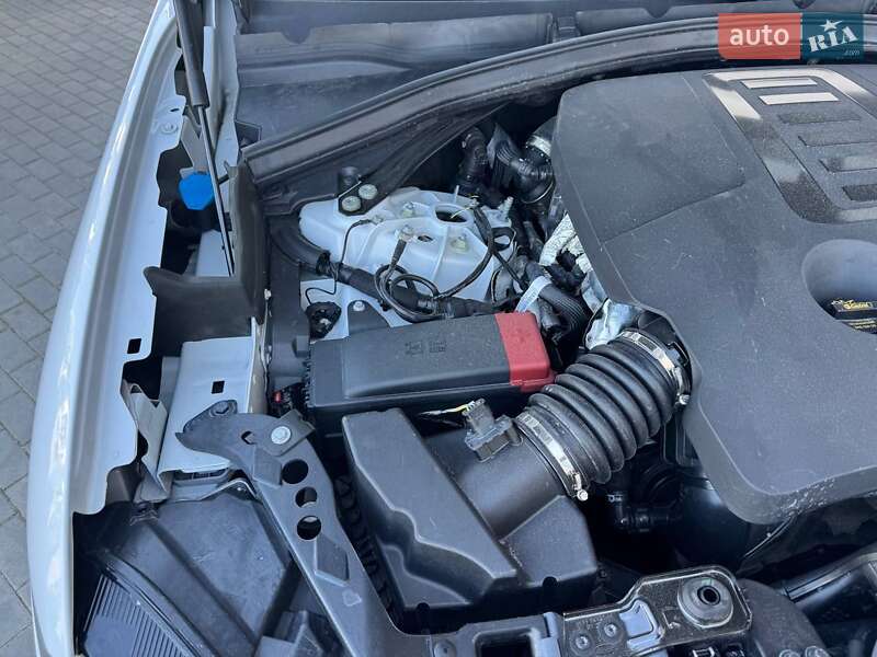 Внедорожник / Кроссовер Jaguar F-Pace 2021 в Ровно