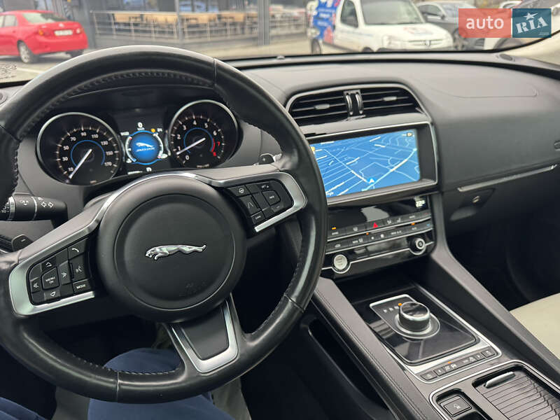 Внедорожник / Кроссовер Jaguar F-Pace 2019 в Виннице фото 39 Внедорожник / Кроссовер Jaguar F-Pace 2019 в Виннице