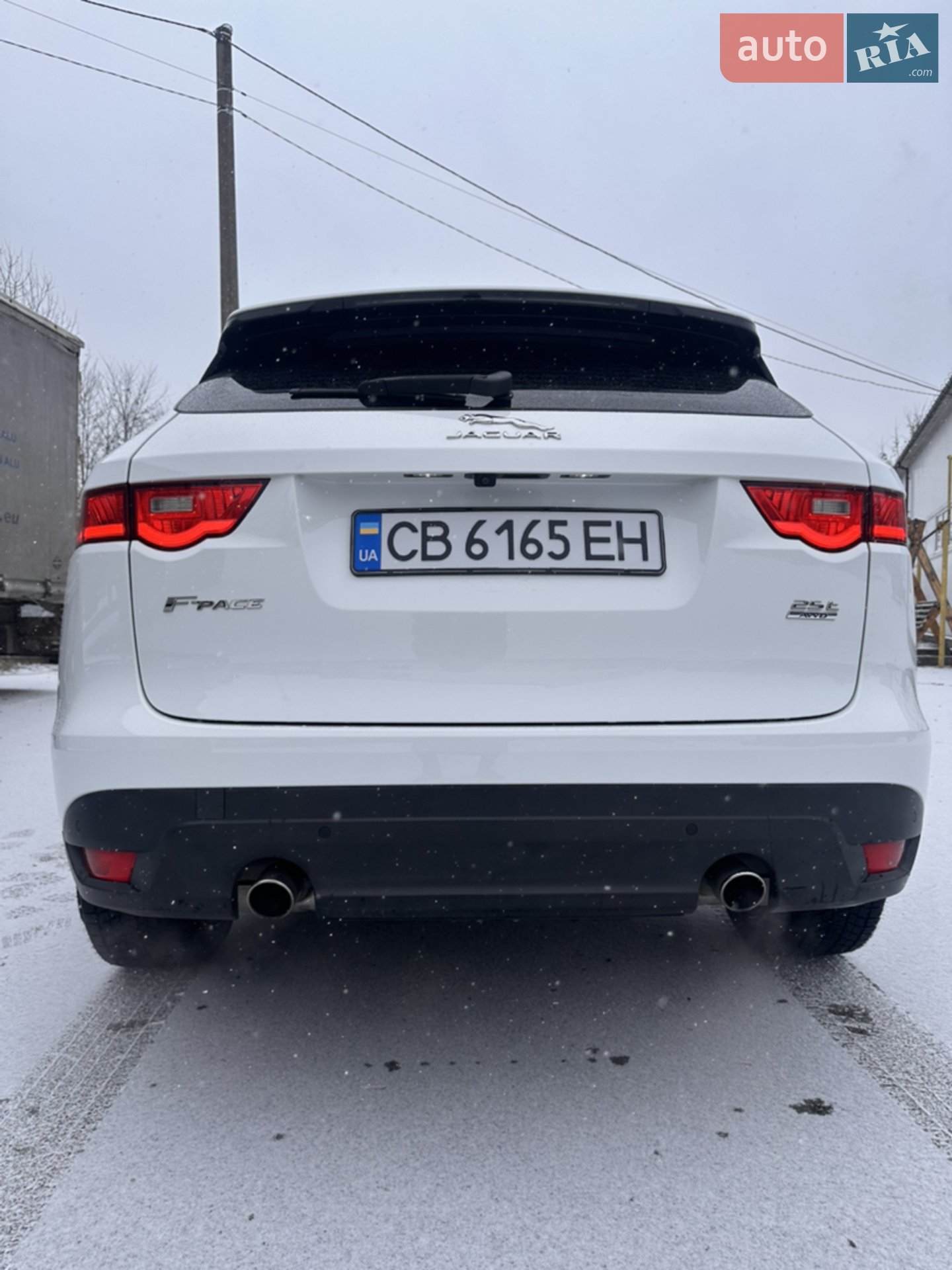 2017 Jaguar F-Pace - мініатюра 11