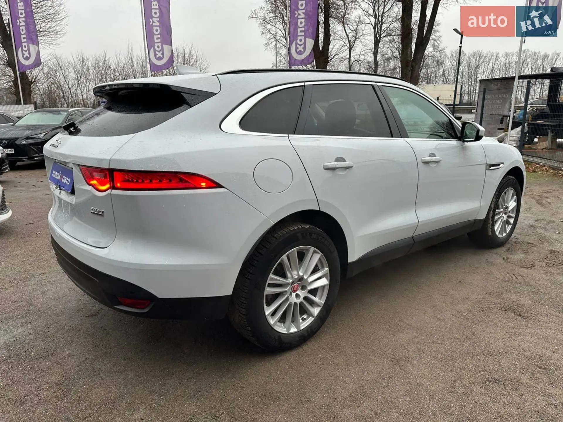 2017 Jaguar F-Pace - мініатюра 5