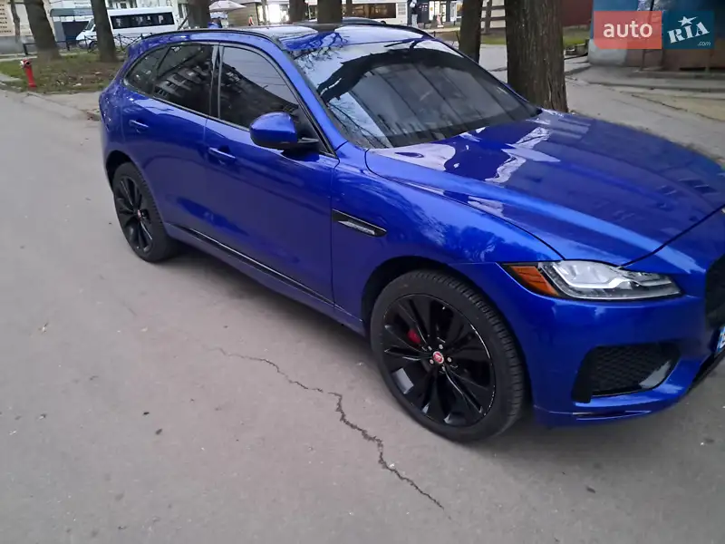 Jaguar F-Pace