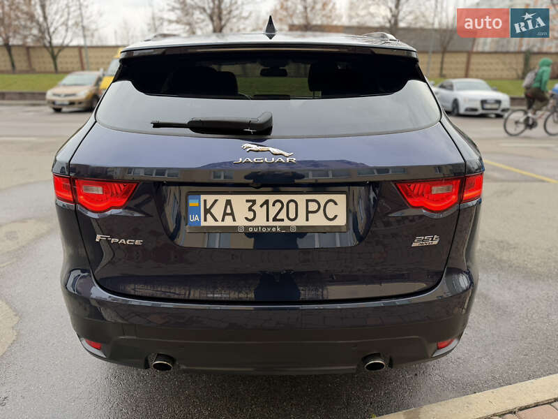 Внедорожник / Кроссовер Jaguar F-Pace 2017 в Киеве