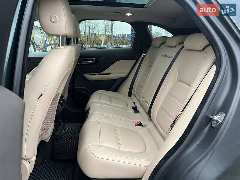 Внедорожник / Кроссовер Jaguar F-Pace 2016 в Киеве фото 11 Внедорожник / Кроссовер Jaguar F-Pace 2016 в Киеве