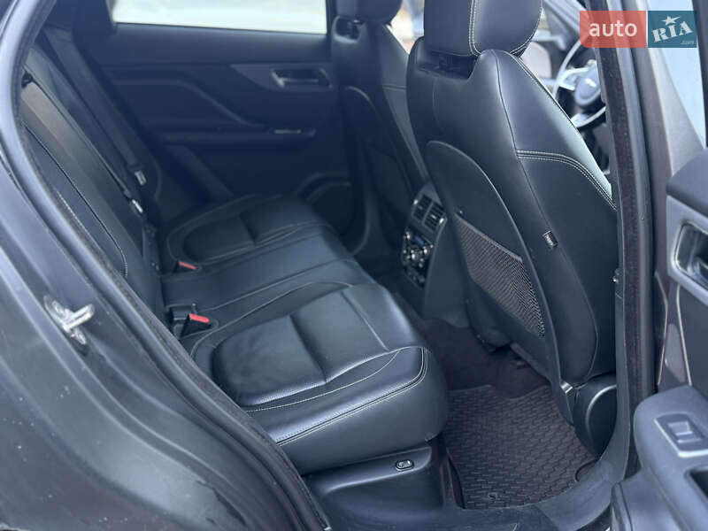 Внедорожник / Кроссовер Jaguar F-Pace 2018 в Полтаве фото 10 Внедорожник / Кроссовер Jaguar F-Pace 2018 в Полтаве