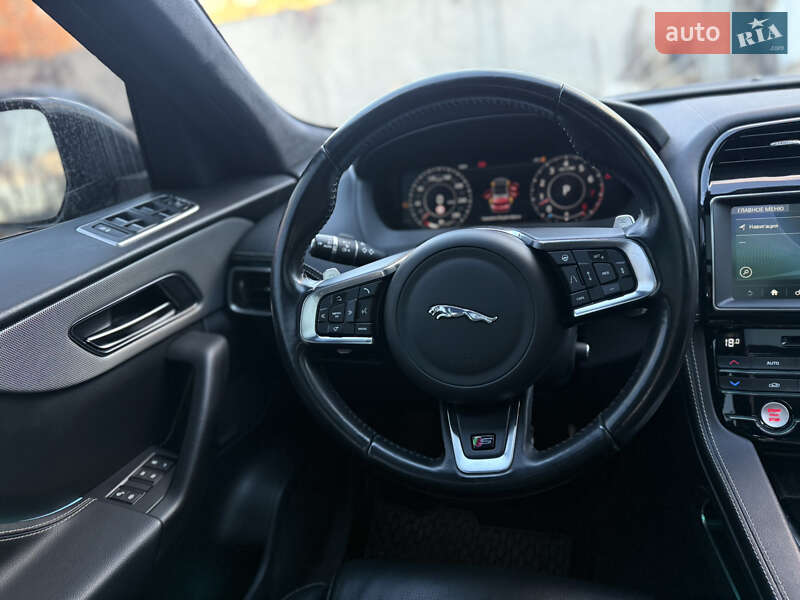 Внедорожник / Кроссовер Jaguar F-Pace 2018 в Полтаве фото 20 Внедорожник / Кроссовер Jaguar F-Pace 2018 в Полтаве