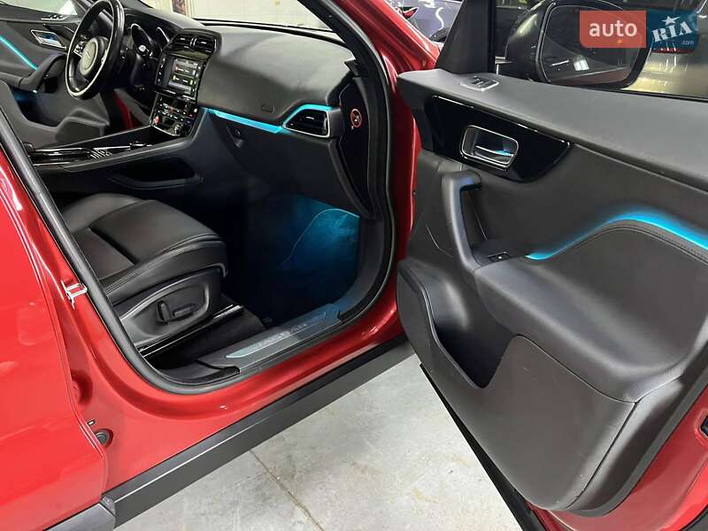 Внедорожник / Кроссовер Jaguar F-Pace 2017 в Львове фото 7 Внедорожник / Кроссовер Jaguar F-Pace 2017 в Львове
