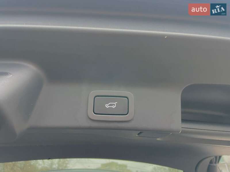 Внедорожник / Кроссовер Jaguar F-Pace 2017 в Львове фото 10 Внедорожник / Кроссовер Jaguar F-Pace 2017 в Львове