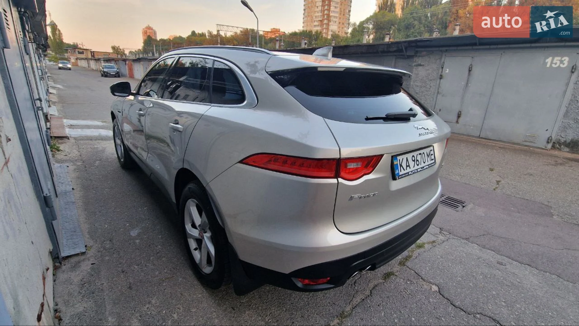 2017 Jaguar F-Pace - мініатюра 16