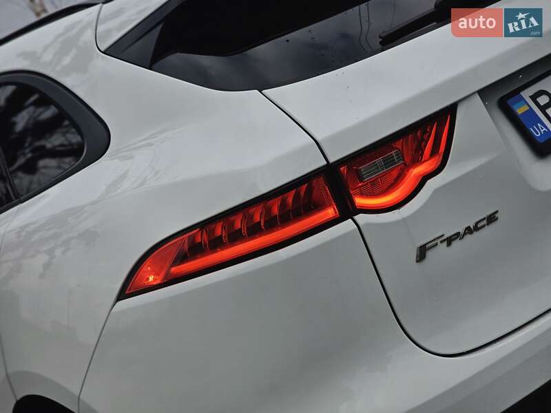 Внедорожник / Кроссовер Jaguar F-Pace 2017 в Львове