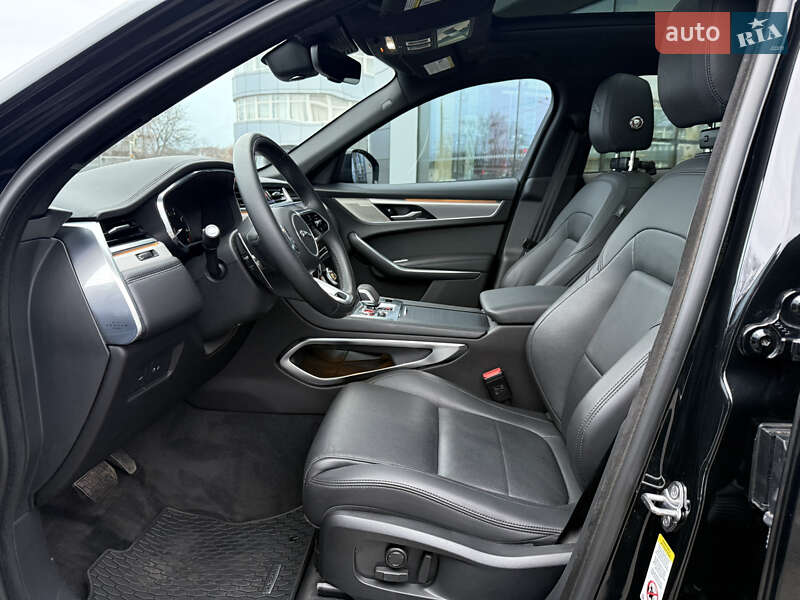 Внедорожник / Кроссовер Jaguar F-Pace 2023 в Харькове