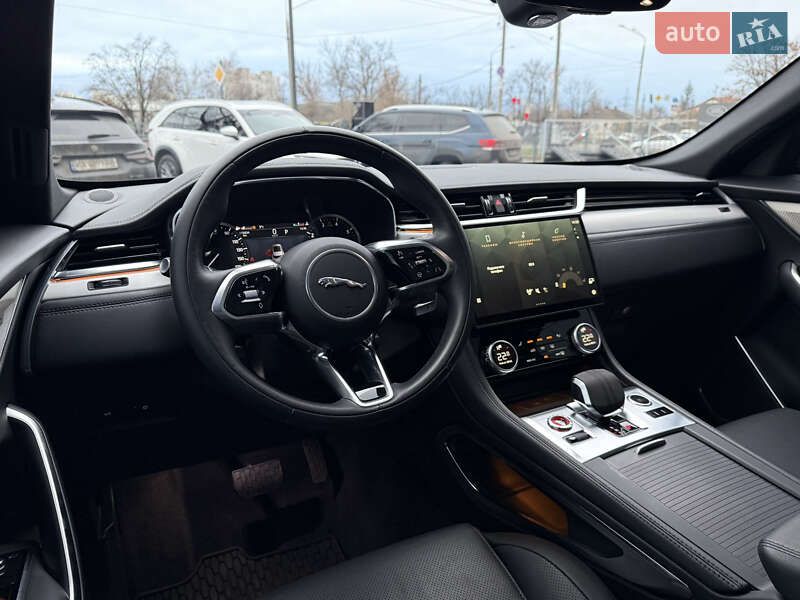 Внедорожник / Кроссовер Jaguar F-Pace 2023 в Харькове