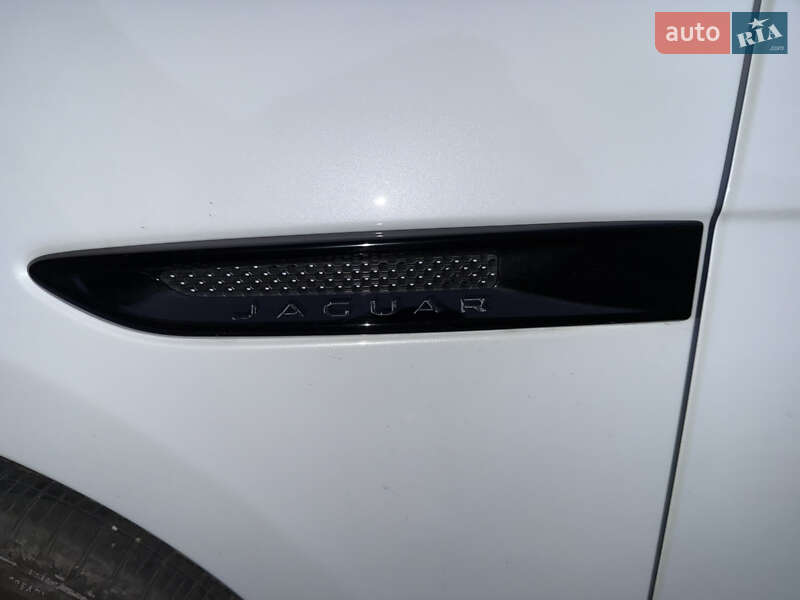 Внедорожник / Кроссовер Jaguar F-Pace 2019 в Запорожье