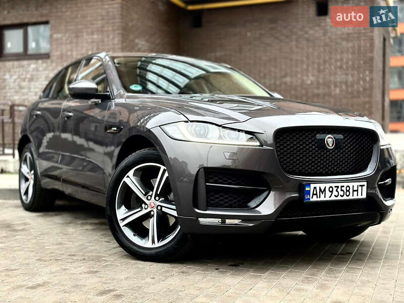Позашляховик / Кросовер Jaguar F-Pace 2016 в Житомирі