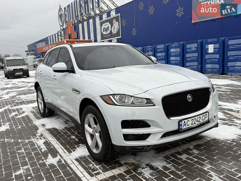 Внедорожник / Кроссовер Jaguar F-Pace 2017 в Нововолынске фото 2 Внедорожник / Кроссовер Jaguar F-Pace 2017 в Нововолынске