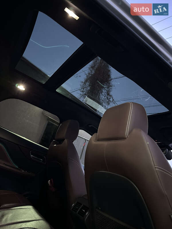 Внедорожник / Кроссовер Jaguar F-Pace 2019 в Киеве фото 23 Внедорожник / Кроссовер Jaguar F-Pace 2019 в Киеве