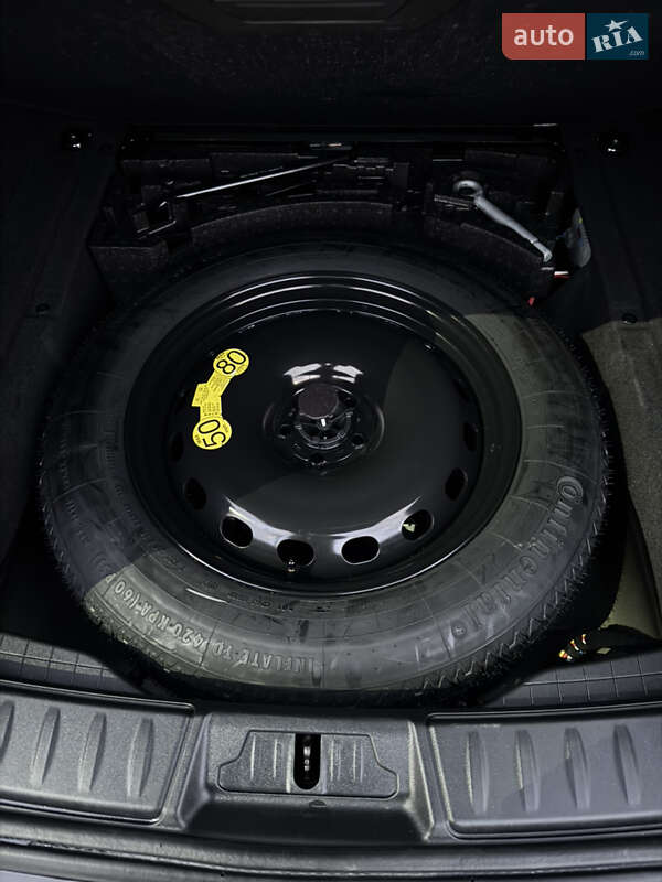 Внедорожник / Кроссовер Jaguar F-Pace 2018 в Дубно фото 15 Внедорожник / Кроссовер Jaguar F-Pace 2018 в Дубно