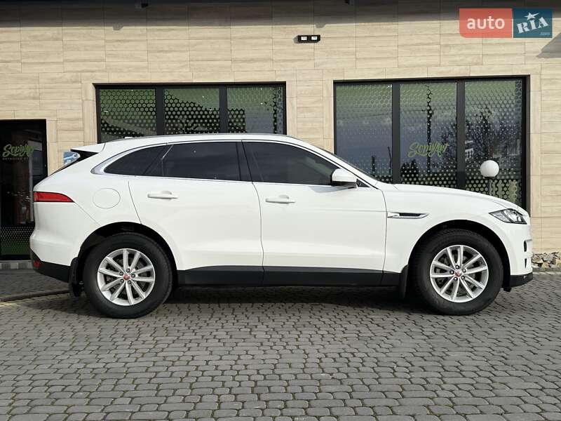 Внедорожник / Кроссовер Jaguar F-Pace 2017 в Ивано-Франковске фото 10 Внедорожник / Кроссовер Jaguar F-Pace 2017 в Ивано-Франковске