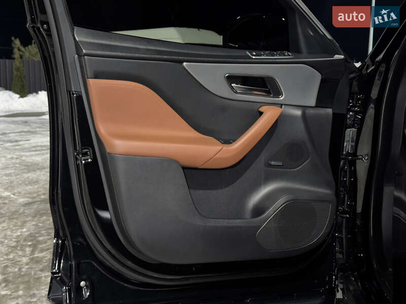 Внедорожник / Кроссовер Jaguar F-Pace 2019 в Львове