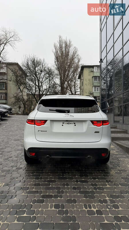 Внедорожник / Кроссовер Jaguar F-Pace 2019 в Запорожье
