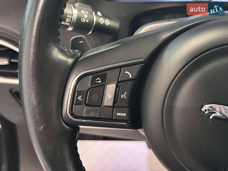 Внедорожник / Кроссовер Jaguar F-Pace 2017 в Львове