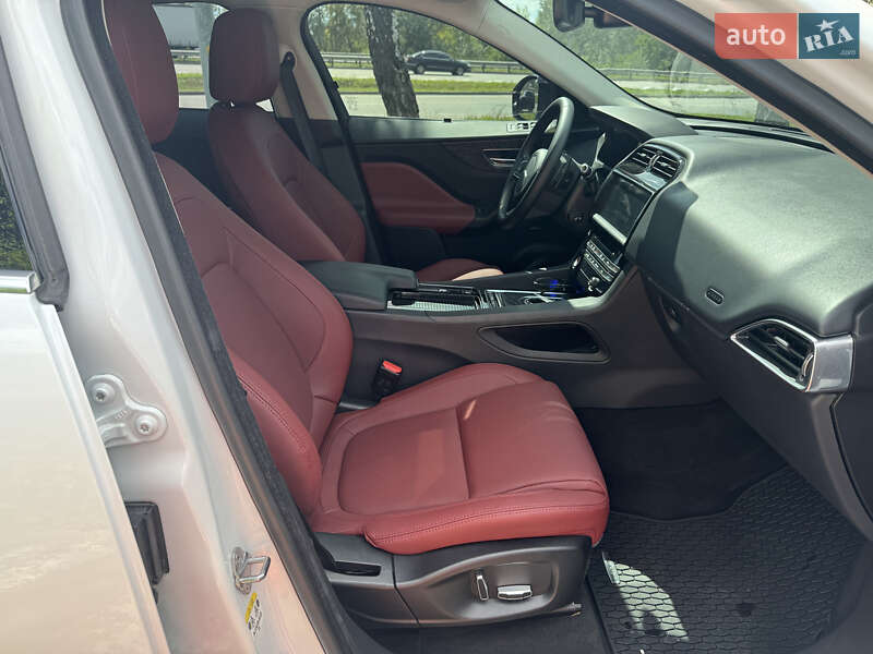 Внедорожник / Кроссовер Jaguar F-Pace 2020 в Киеве