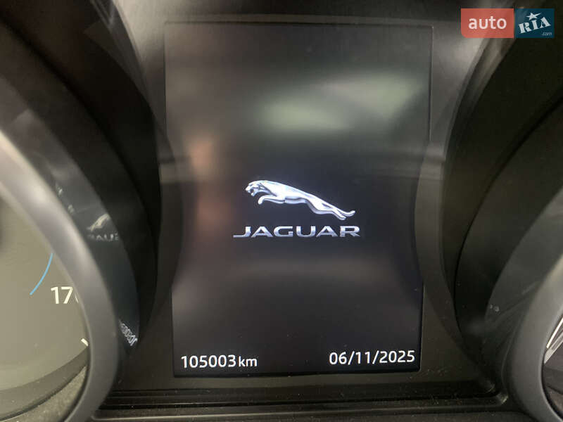 Внедорожник / Кроссовер Jaguar F-Pace 2016 в Каменец-Подольском