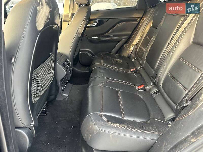 Внедорожник / Кроссовер Jaguar F-Pace 2019 в Луцке