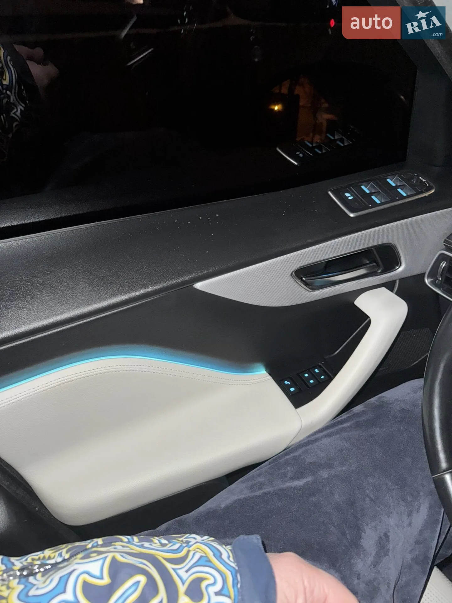 2016 Jaguar F-Pace - мініатюра 20