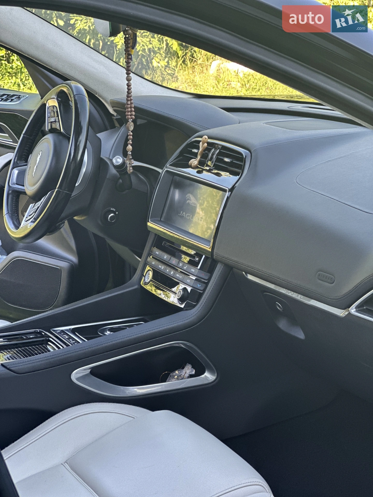 2018 Jaguar F-Pace - мініатюра 5