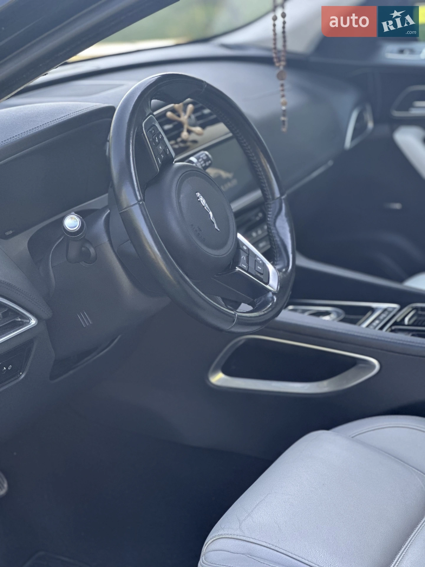 2018 Jaguar F-Pace - мініатюра 7