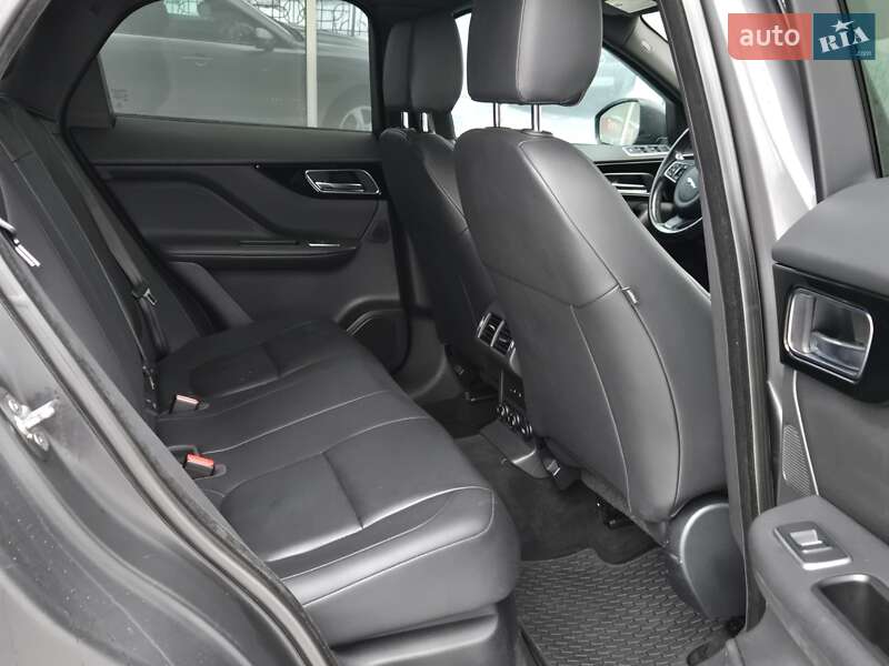 Внедорожник / Кроссовер Jaguar F-Pace 2016 в Киеве фото 19 Внедорожник / Кроссовер Jaguar F-Pace 2016 в Киеве