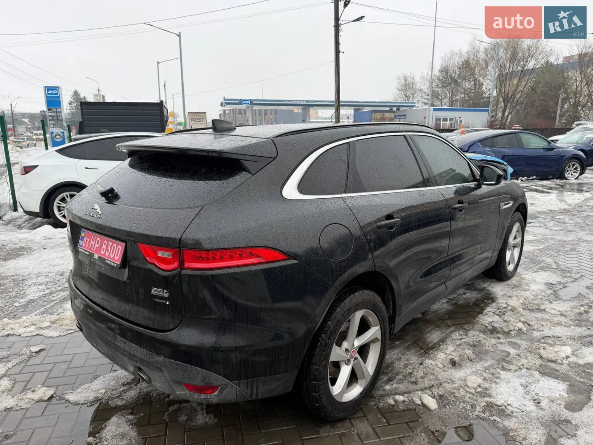 2018 Jaguar F-Pace - мініатюра 3