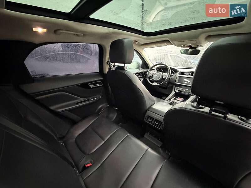 Позашляховик / Кросовер Jaguar F-Pace 2018 в Луцьку