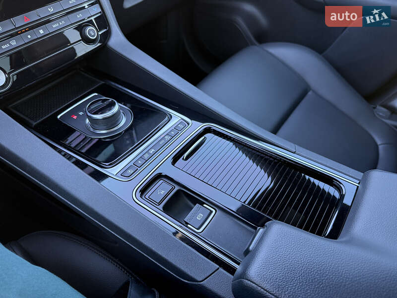 Позашляховик / Кросовер Jaguar F-Pace 2018 в Рівному