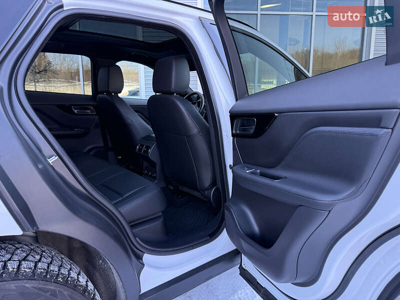 Позашляховик / Кросовер Jaguar F-Pace 2018 в Рівному