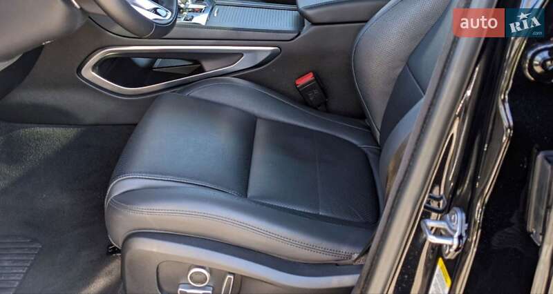 Внедорожник / Кроссовер Jaguar F-Pace 2021 в Киеве