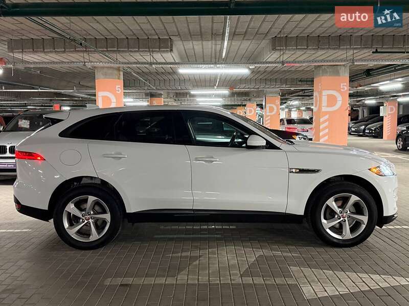 Позашляховик / Кросовер Jaguar F-Pace 2017 в Києві