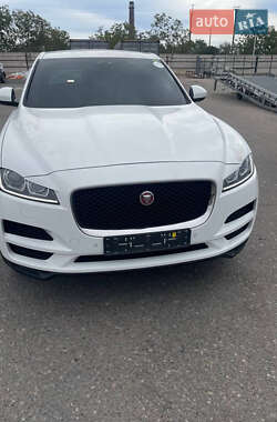 Внедорожник / Кроссовер Jaguar F-Pace 2016 в Чечельнике