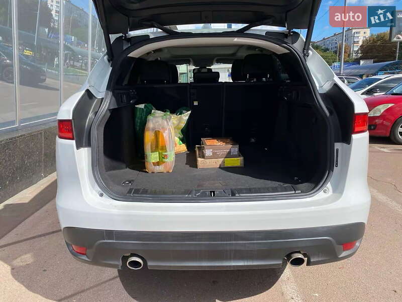 Внедорожник / Кроссовер Jaguar F-Pace 2017 в Киеве