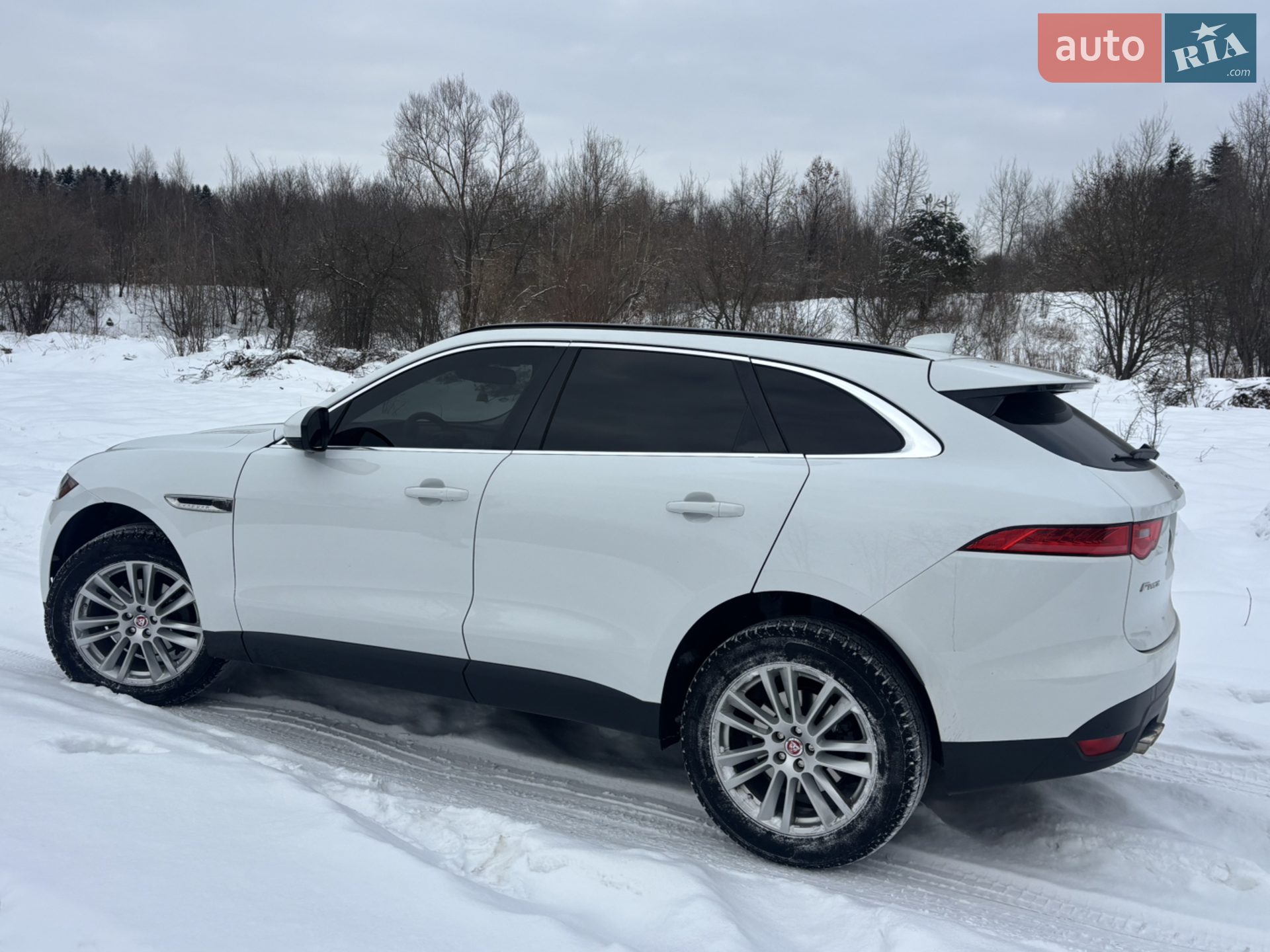 2016 Jaguar F-Pace - мініатюра 11