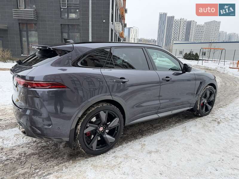 Внедорожник / Кроссовер Jaguar F-Pace 2021 в Киеве