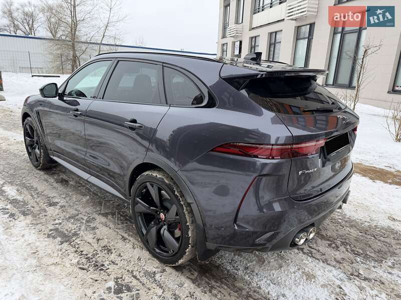 Внедорожник / Кроссовер Jaguar F-Pace 2021 в Киеве