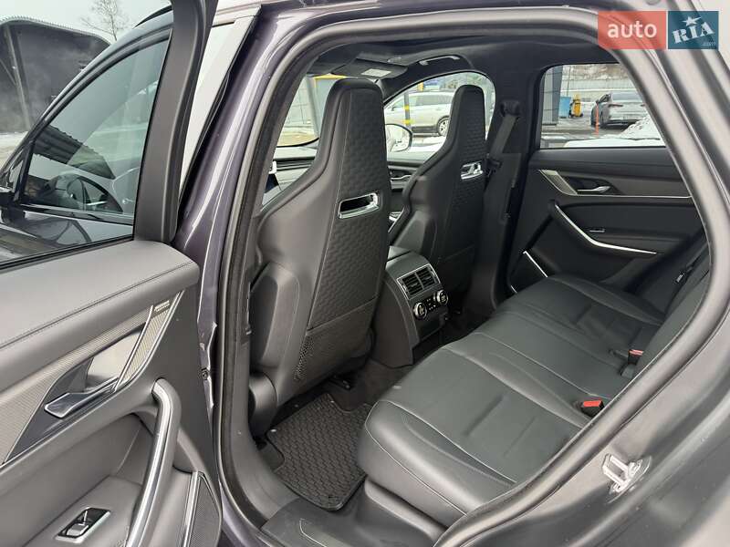 Внедорожник / Кроссовер Jaguar F-Pace 2021 в Киеве