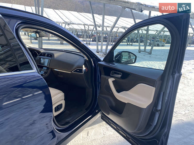 Внедорожник / Кроссовер Jaguar F-Pace 2017 в Львове