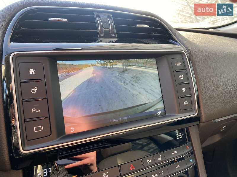 Внедорожник / Кроссовер Jaguar F-Pace 2017 в Львове