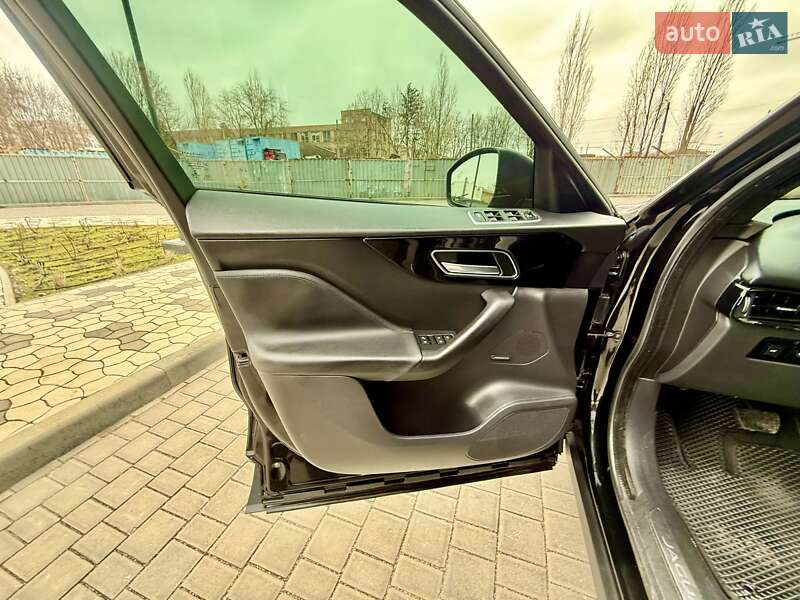 Внедорожник / Кроссовер Jaguar F-Pace 2016 в Одессе