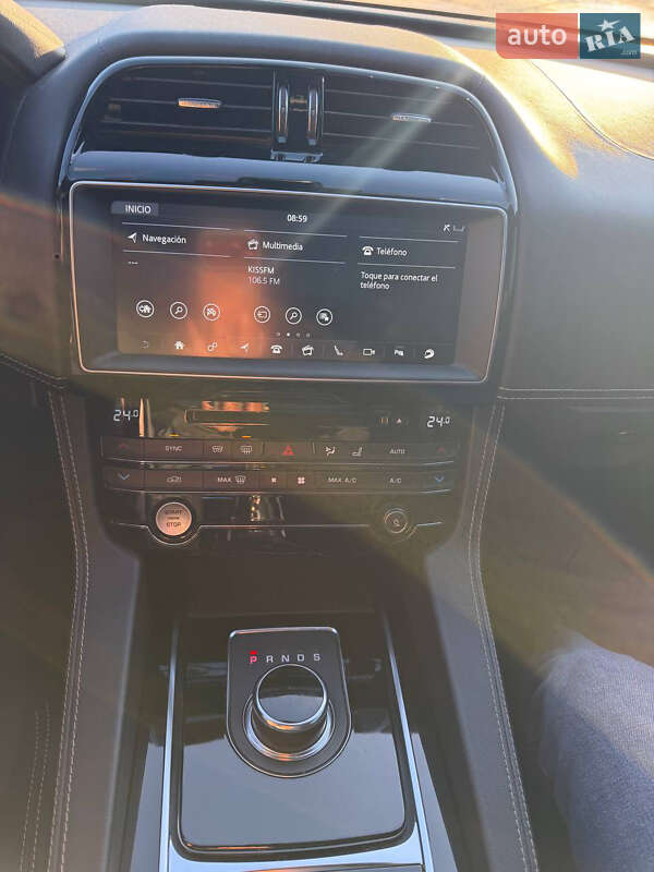 Внедорожник / Кроссовер Jaguar F-Pace 2018 в Броварах