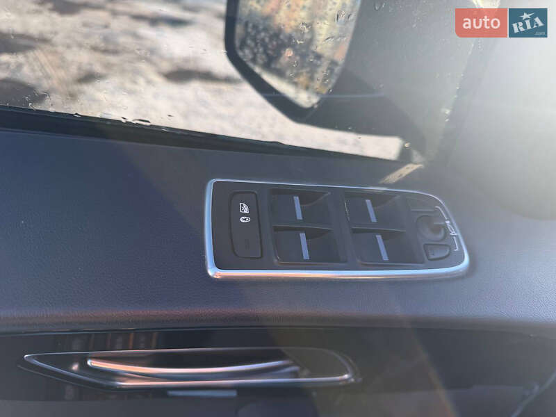 Внедорожник / Кроссовер Jaguar F-Pace 2018 в Броварах