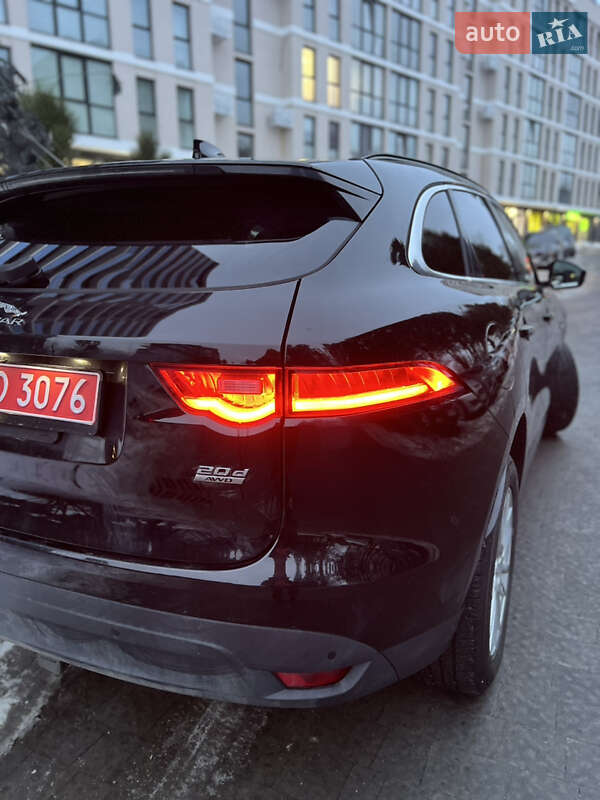 Позашляховик / Кросовер Jaguar F-Pace 2018 в Львові