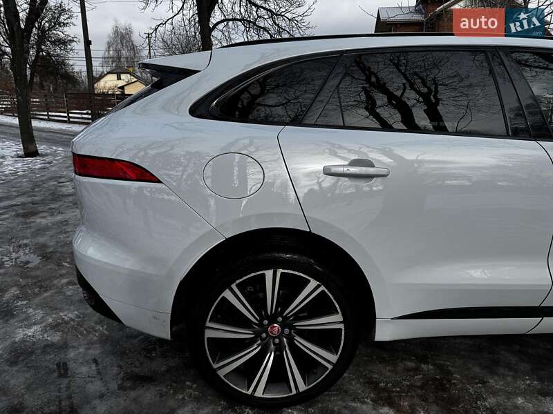 Внедорожник / Кроссовер Jaguar F-Pace 2018 в Киеве